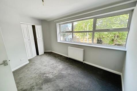 b44d0c1d-Master 20bedroom.jpg