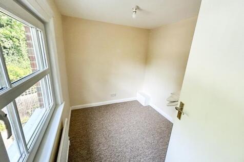 pbox-bedroom-319227.jpg