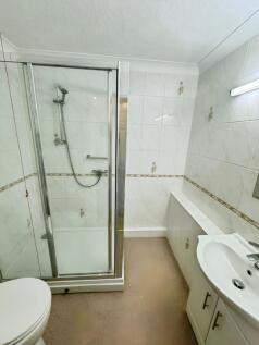 pbox-bathroom-321483.jpg