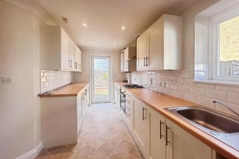 pbox-kitchen-330676.jpg