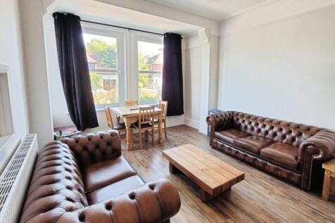 pbox-living_room-335577.jpg