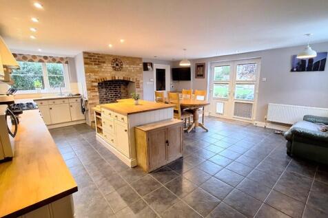 Kitchen/breakfast ro