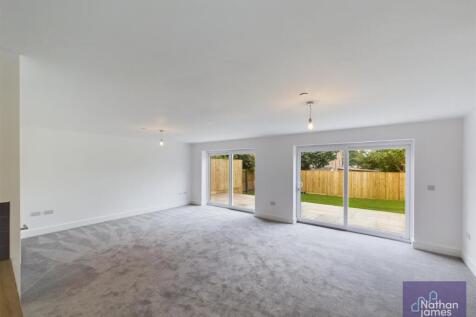 Open Plan Lounge &amp; Dining Room