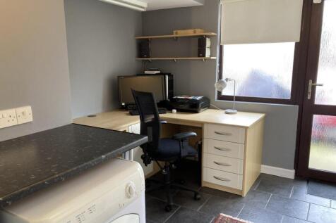 Utility/Office