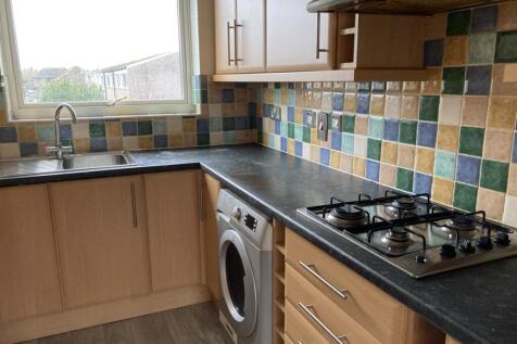 Kitchen 1.jpg