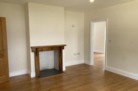 Living Room  2.jpg