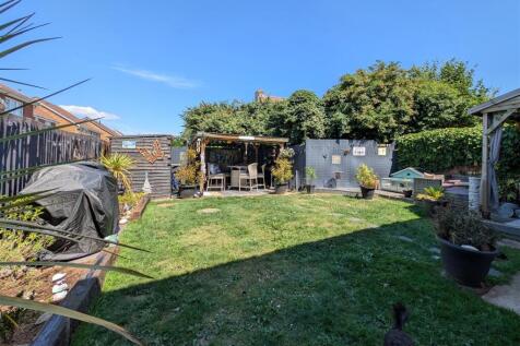 Garden 1.jpg