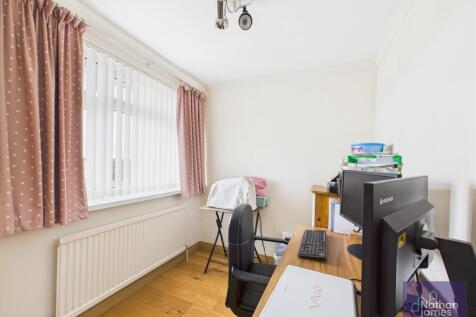 Bedroom Four/ Office