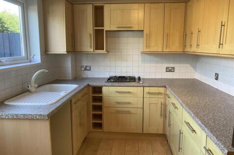 Kitchen 1.jpg
