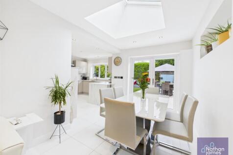 Open plan Kitchen / Diner &amp; Snug