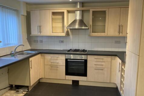 Kitchen 1.jpg
