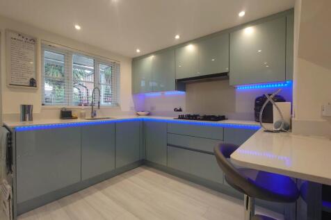 Kitchen (2)