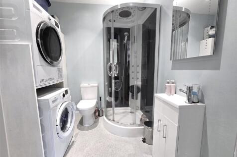 Wc/ Utility Room