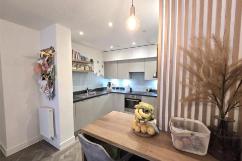 Dining Area/ Kitchen