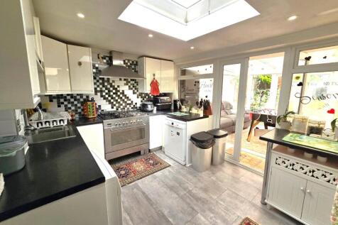 Kitchen (2)