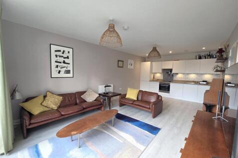 Lounge/Kitchen