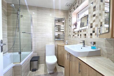 Bed 5 En-Suite