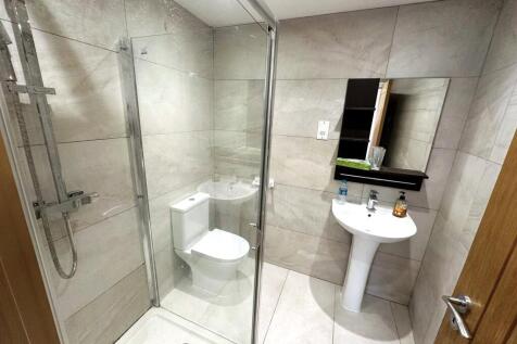 Ensuite One