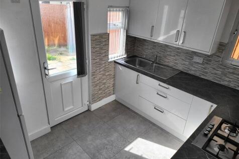 Kitchen Shot 2