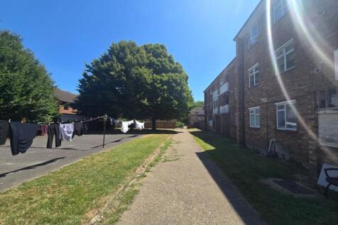Communal Grounds