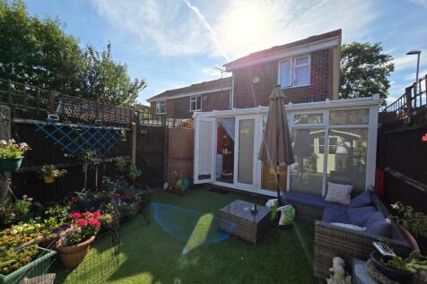 Garden/Rear Aspect