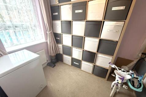 Office / Bedroom 4
