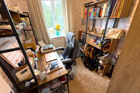 Study/bedroom 3