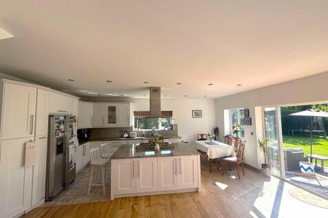 Kitchen/Family Room