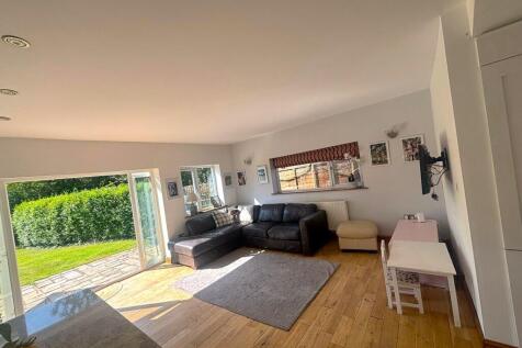Kitchen/Family Room