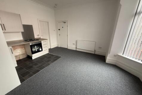 Lounge/Kitchen