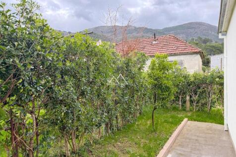Home with Garden