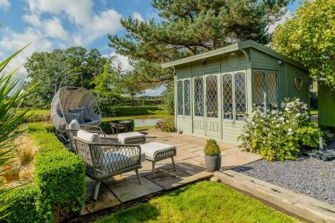 Summer House