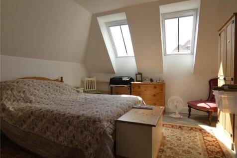 Flat 10, 4