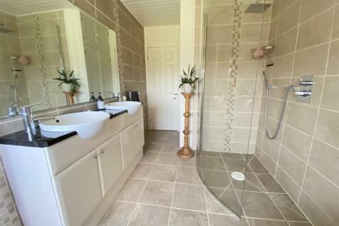 Wet Room/Bathroom/WC