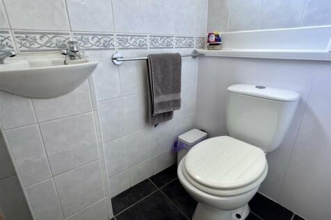 Separate WC