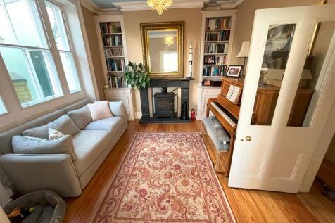 Snug/Music Room