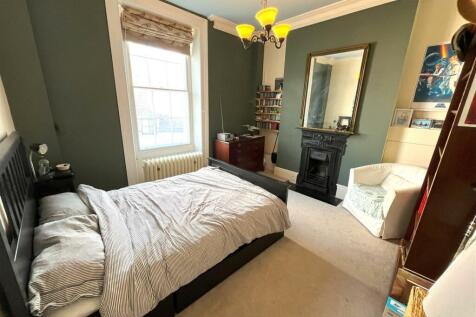 Bedroom 2-1.jpg
