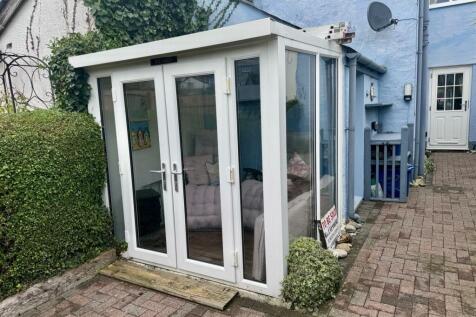 Attached Conservatory