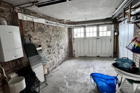 Integral Garage