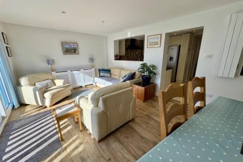 Living/Day Room