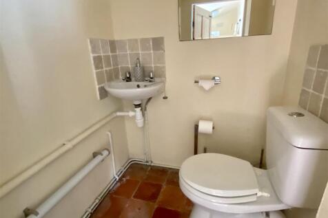 Separate WC