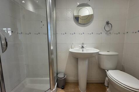 Shower Room/WC