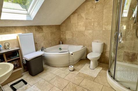 Bathroom/Shower Room/WC