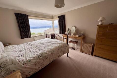 Main Bedroom 1