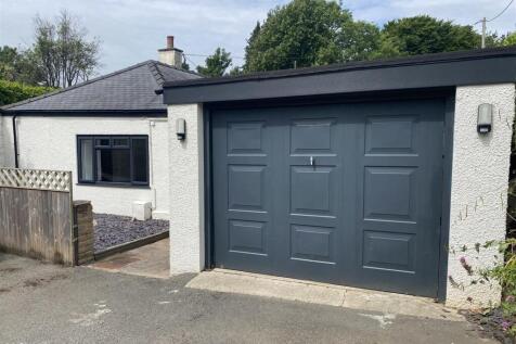 Detached Garage