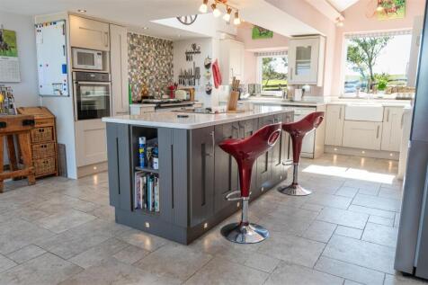 Interior - Ty Mawr, Llanddona-12.jpg