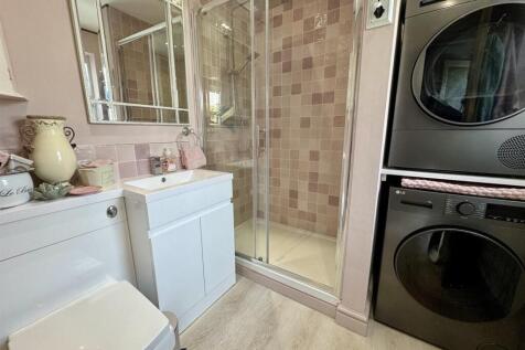 Shower Room/WC/Utility