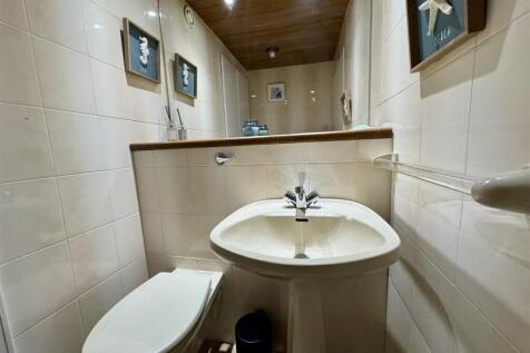 Separate WC