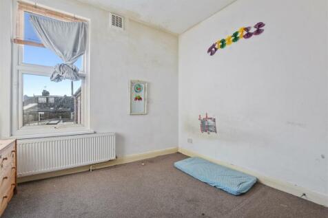 03-dbc4GCWT - FFF 78 Wakeman Road - Bedroom 3 -Ori