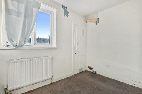 06-05c0GCWT - FFF 78 Wakeman Road - Bedroom 6 -Ori
